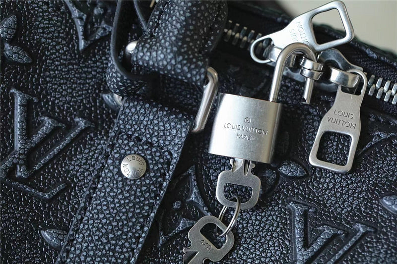 I W Fashion Lu-Vi bags - 11161