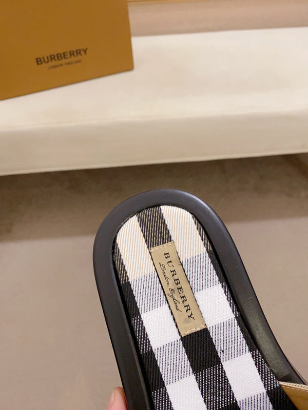 Burberry Luxury Shoes