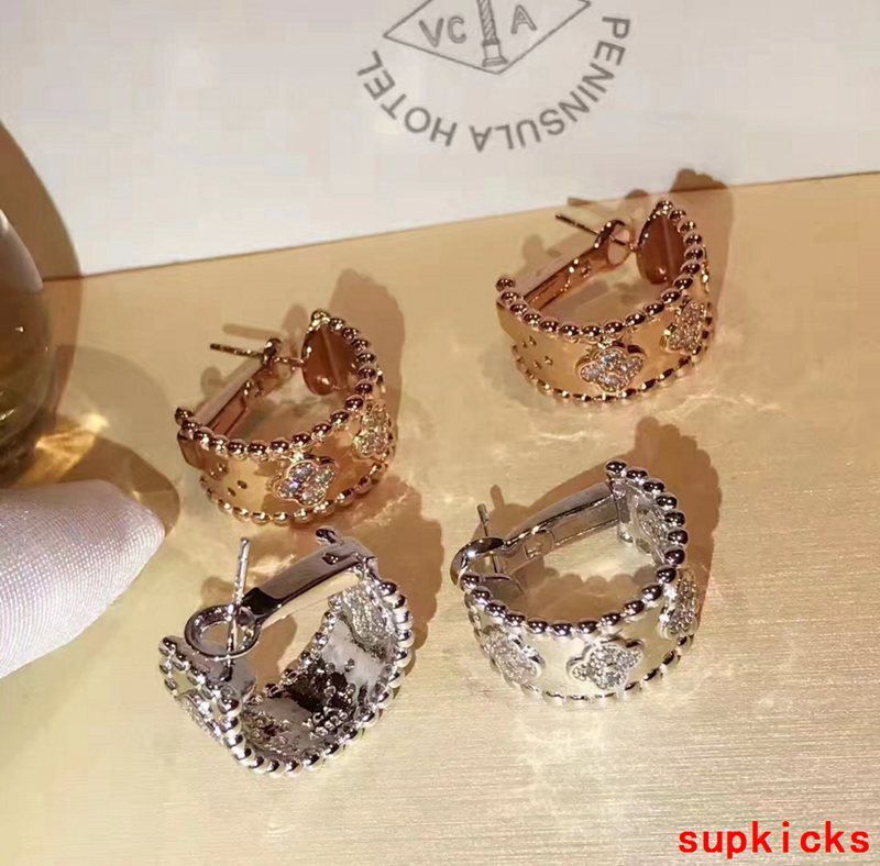 Van Cleef & Arples Jewelry