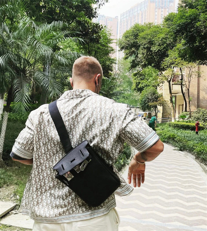 PHA - HMS Bags - 975