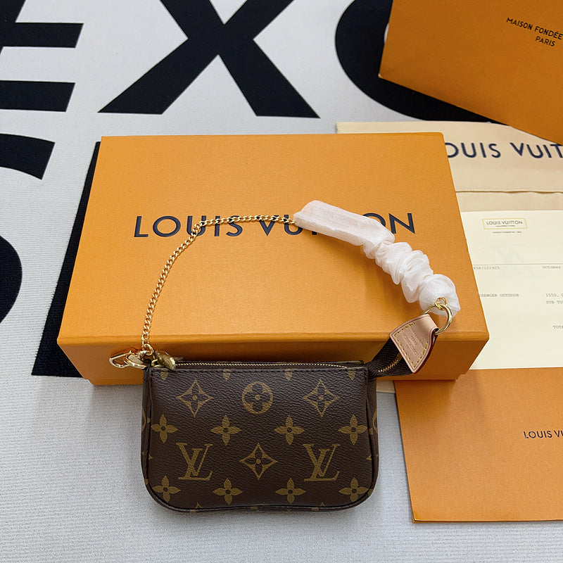 I W Fashion Lu-Vi bags - 8781