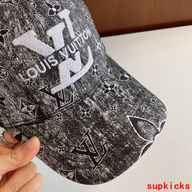 Louis Vuitton Luxury Cap