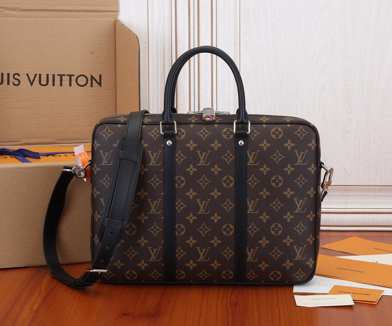 I W Fashion Lu-Vi bags - 17695