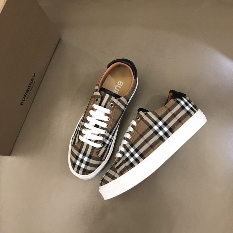 Burberry Luxury Shoes