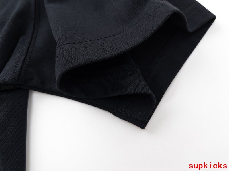 Moncler Luxury Cloth