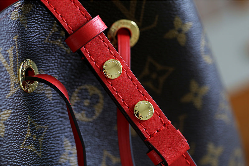 I W Fashion Lu-Vi bags - 8575