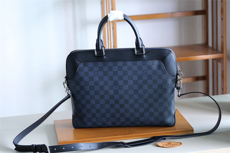I W Fashion Lu-Vi bags - 9880