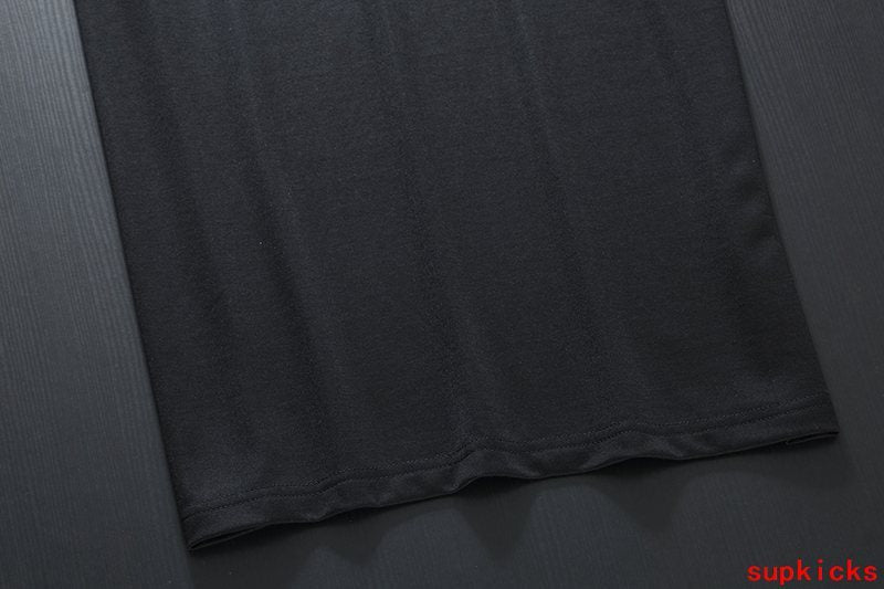 Moncler Luxury Cloth