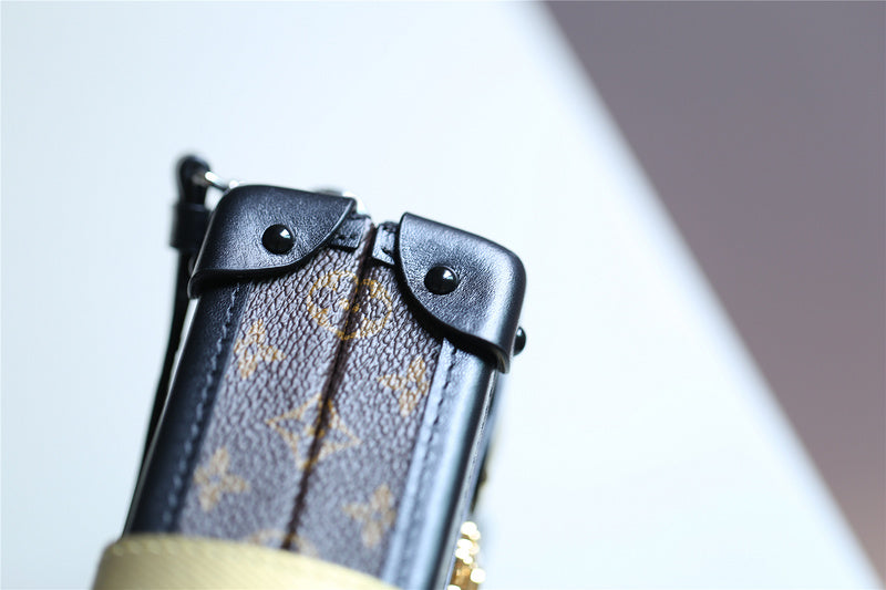 I W Fashion Lu-Vi bags - 8230