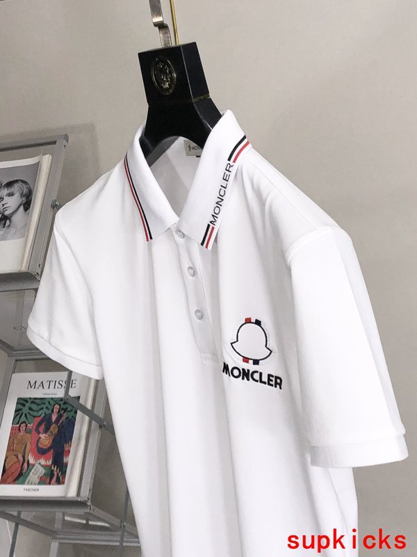Moncler Luxury Cloth