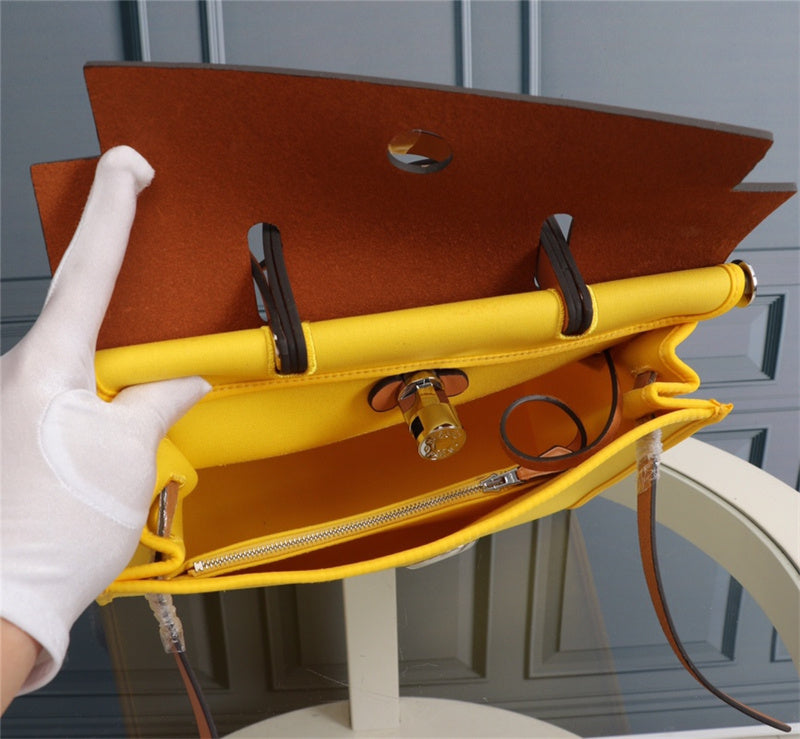 PHA - HMS Bags - 004