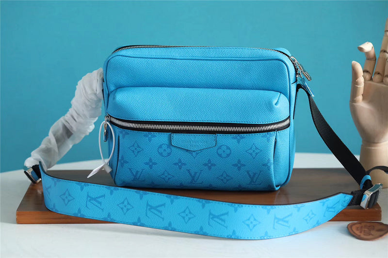I W Fashion Lu-Vi bags - 10202