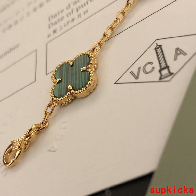 Van Cleef & Arples Jewelry
