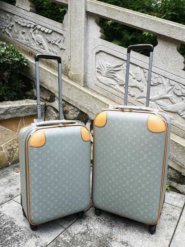I W Fashion Lu-Vi bags - 11381