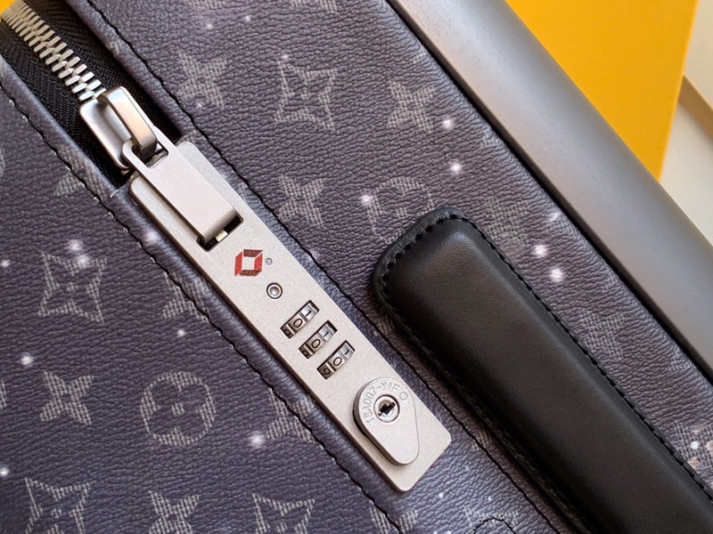 I W Fashion Lu-Vi bags - 11397