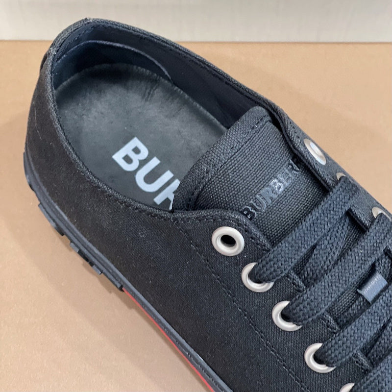 Burberry Luxury Shoes