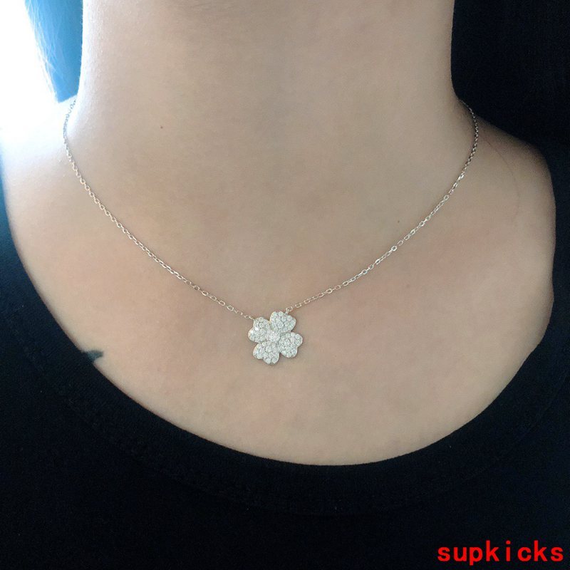Van Cleef & Arples Jewelry