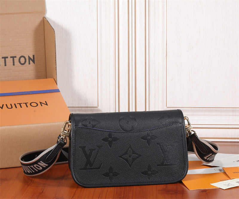 PHA - LOV Bags - 375