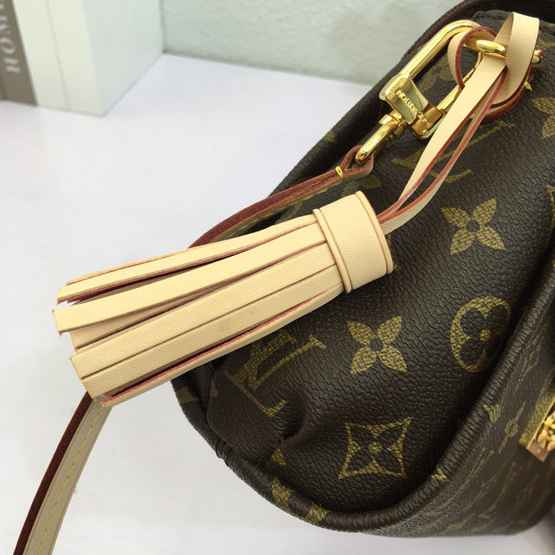 LOV2 Bags - Luxurious Bags  899