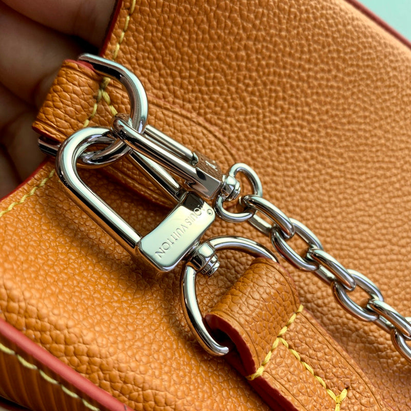 I W Fashion Lu-Vi Bags - 16742