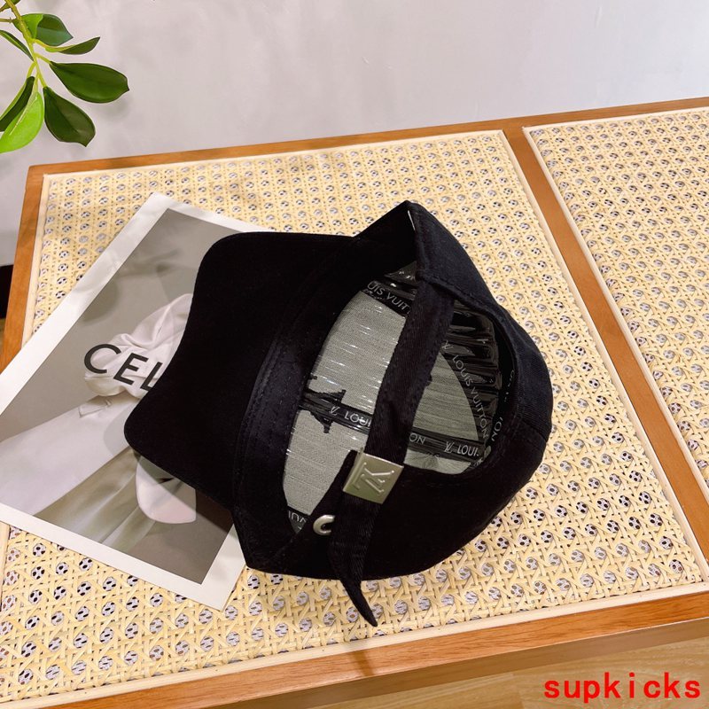Louis Vuitton Luxury Cap