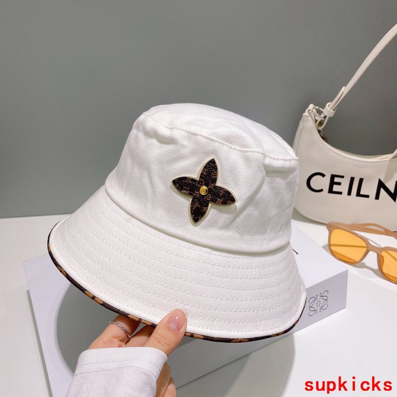 Louis Vuitton Luxury Cap