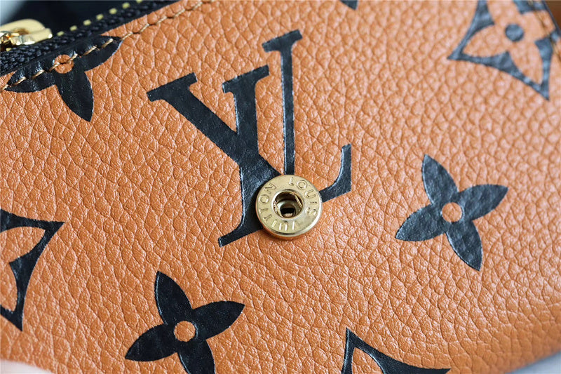 I W Fashion Lu-Vi bags - 8964