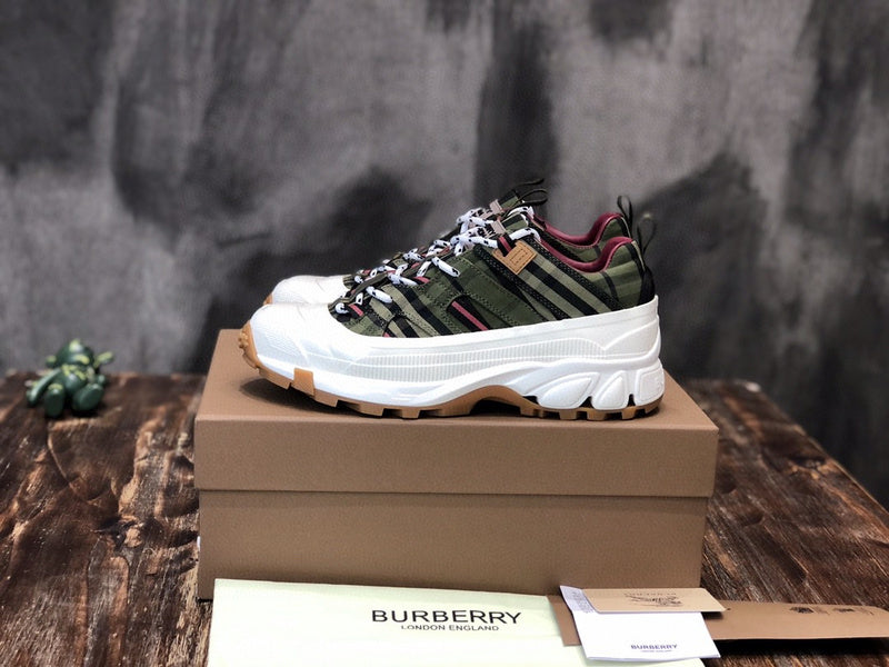 Burberry Luxury Shoes