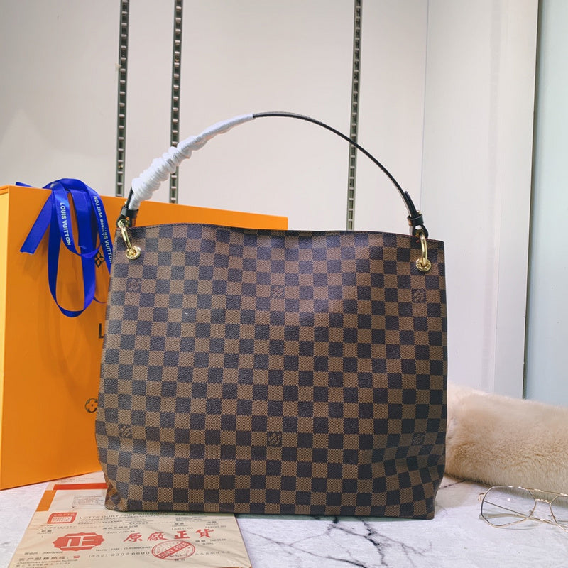 I W Fashion Lu-Vi bags - 17509