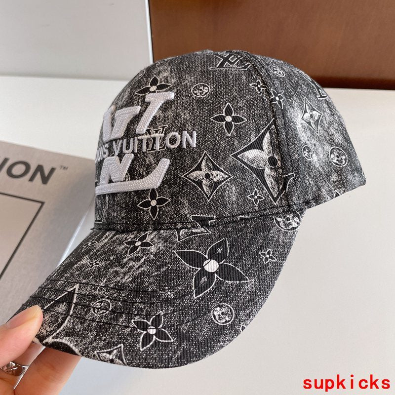 Louis Vuitton Luxury Cap