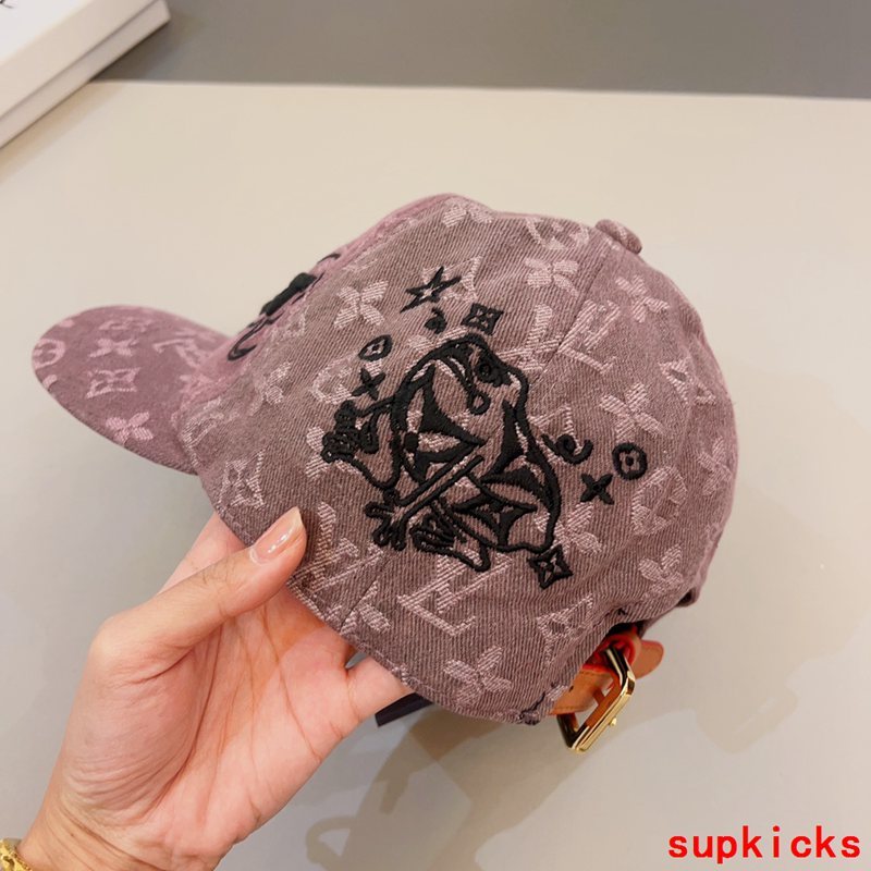 Louis Vuitton Luxury Cap