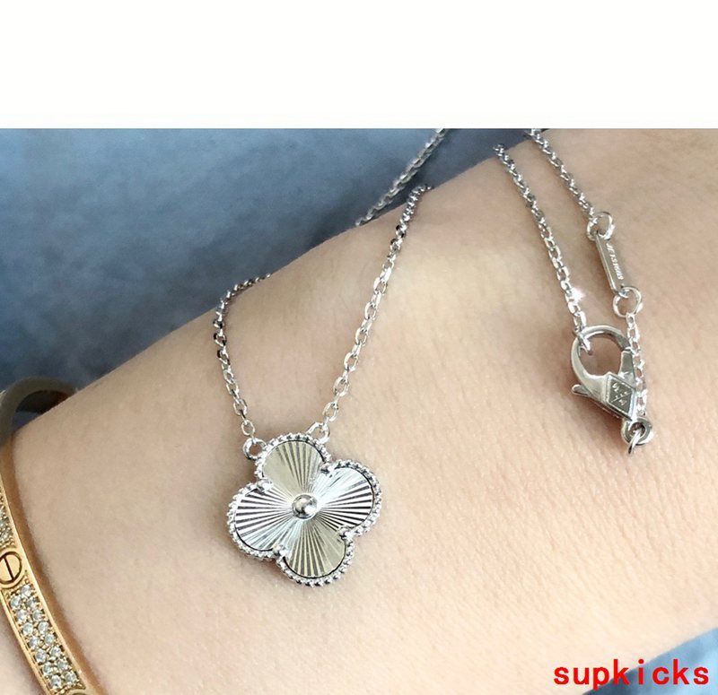 Van Cleef & Arples Jewelry
