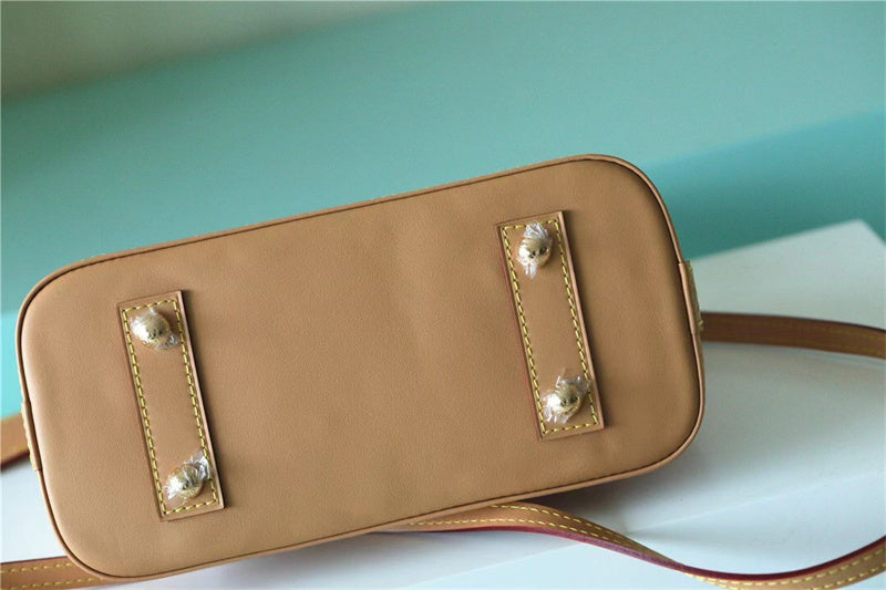 PHA - LOV Bags - 545