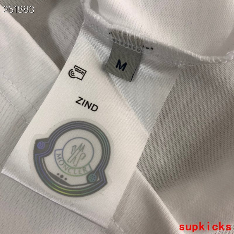 Moncler Luxury Cloth