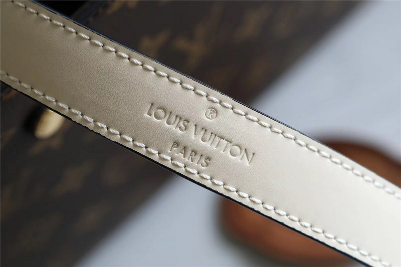I W Fashion Lu-Vi bags - 8023
