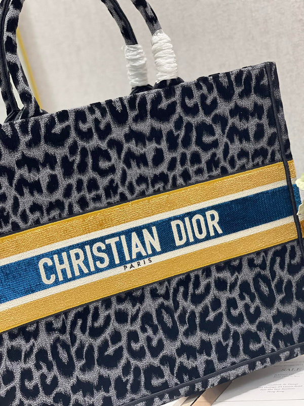 ENT - DOR Bags - 745