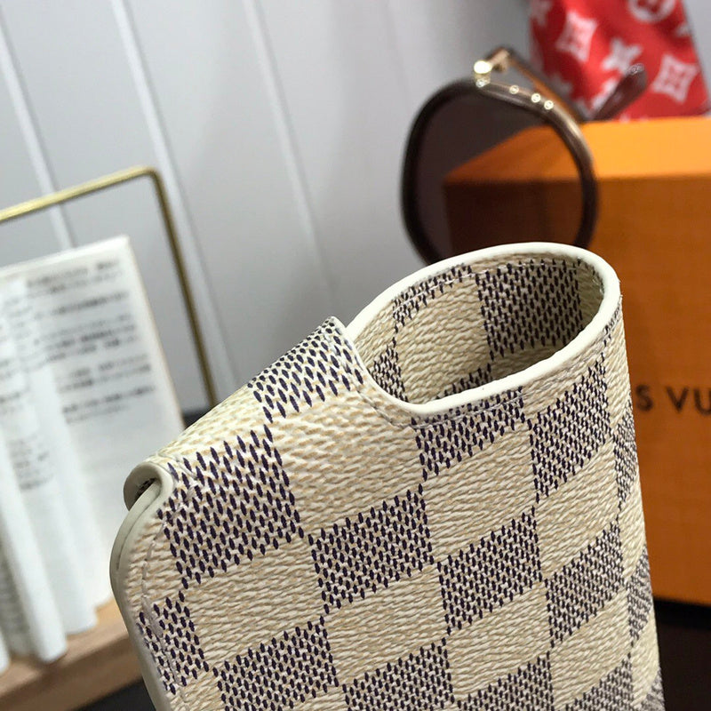 I W Fashion Lu-Vi bags - 9312