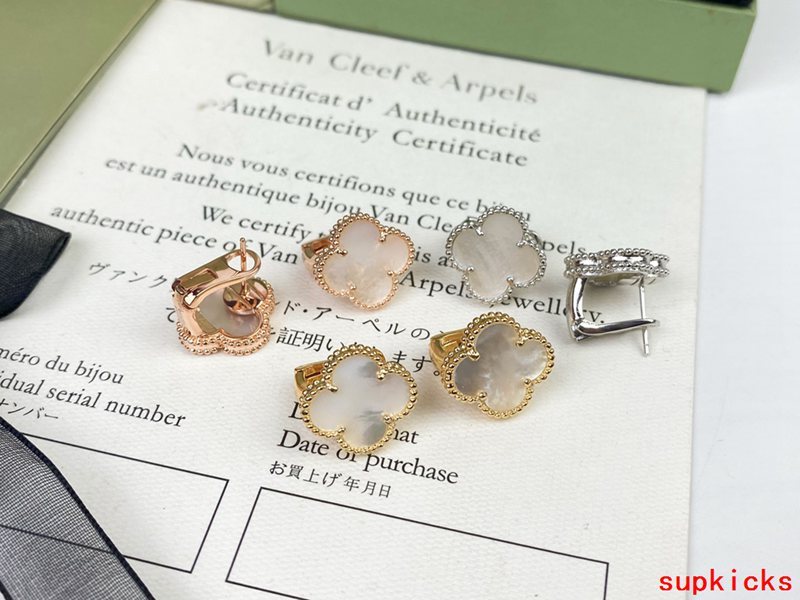 Van Cleef & Arples Jewelry
