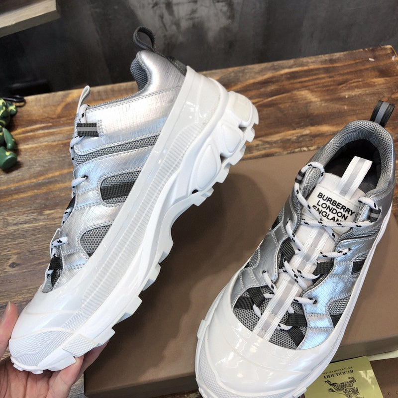 Burberry Luxury Shoes