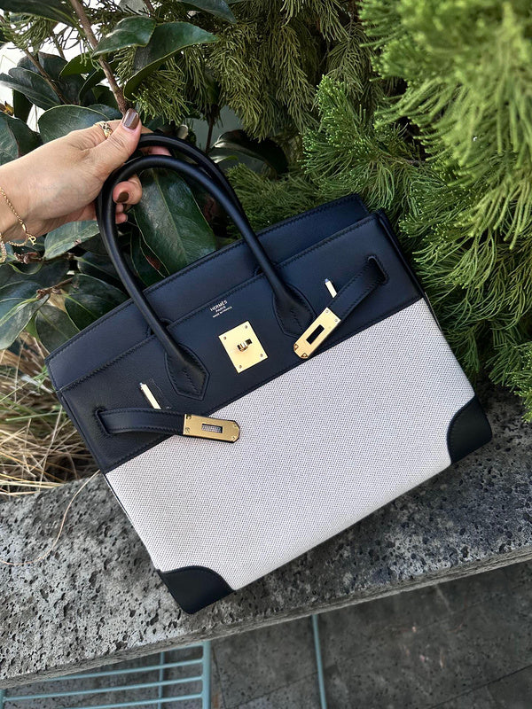 PHA - HMS Bags - 1551