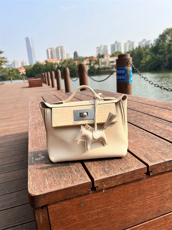 PHA - HMS Bags - 097