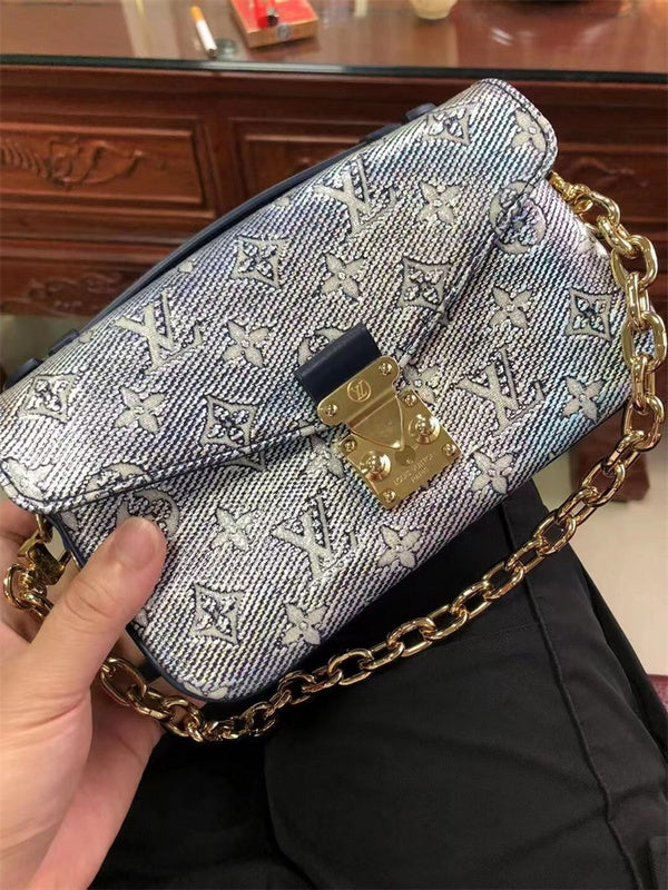 PHA - LOV Bags - 655