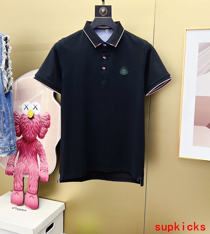 Moncler Luxury Cloth