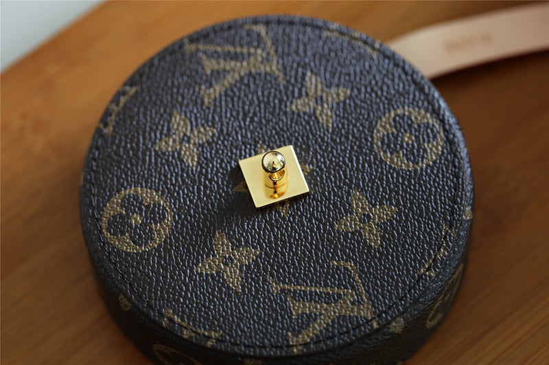 I W Fashion Lu-Vi bags - 9356