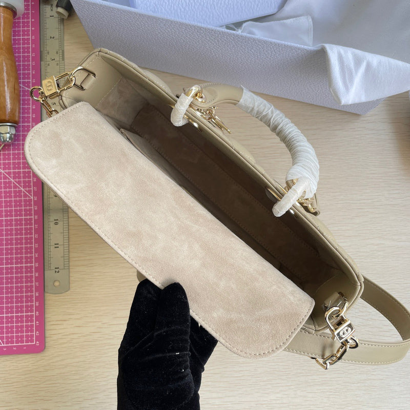 PHA - DOR Bags - 423