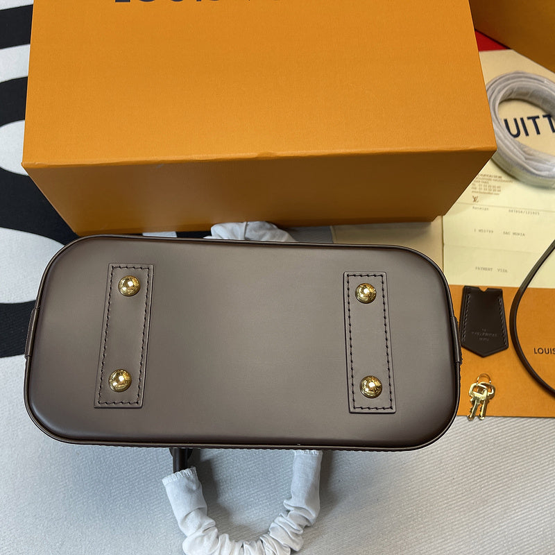 I W Fashion Lu-Vi bags - 8285