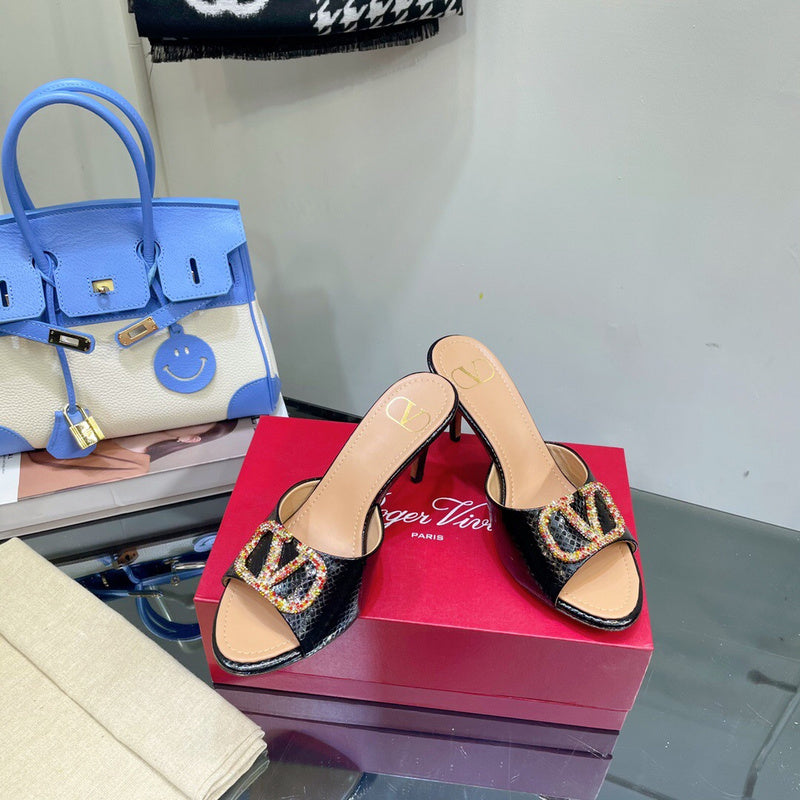 Valentino GARAVANI Luxury Shoes