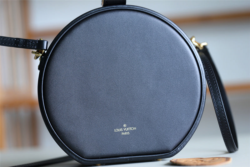 I W Fashion Lu-Vi bags - 8320