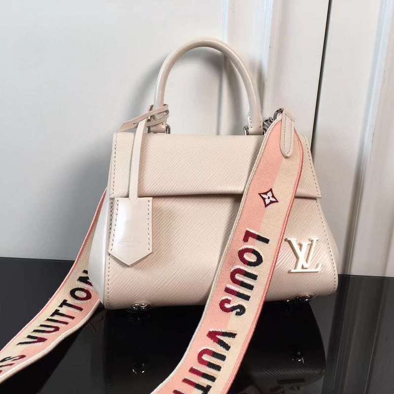 LOV2 Bags - Luxurious Bags  745