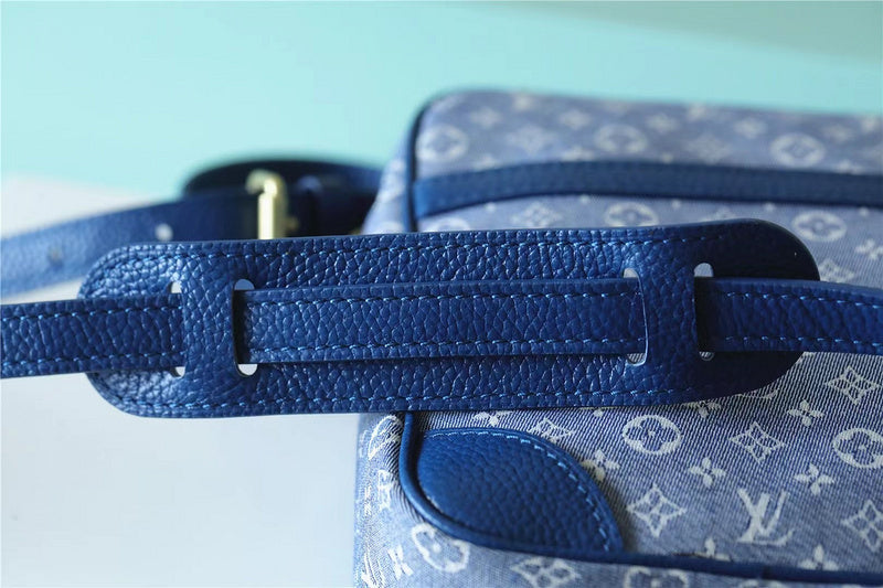 I W Fashion Lu-Vi bags - 9900